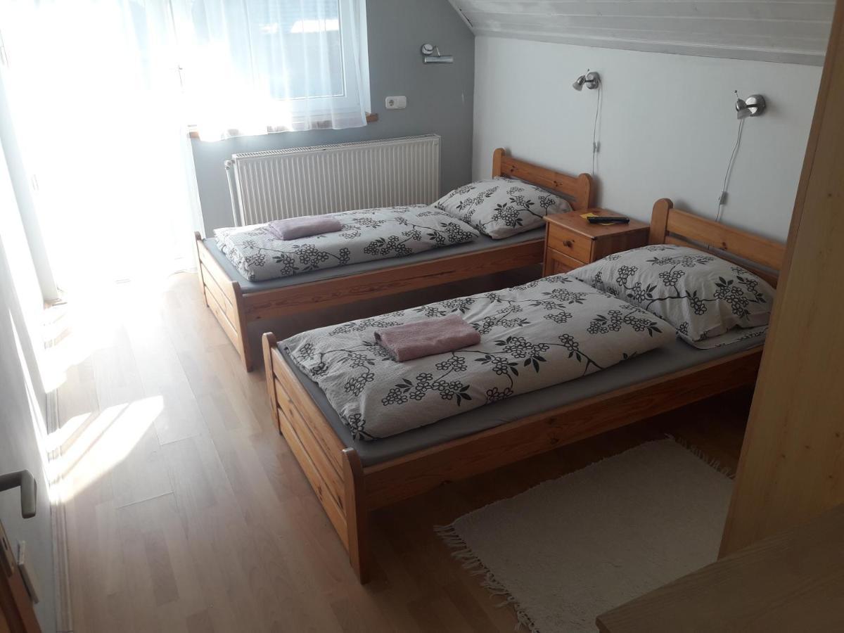 Arielle Panzio Hotel Zalaegerszeg Luaran gambar