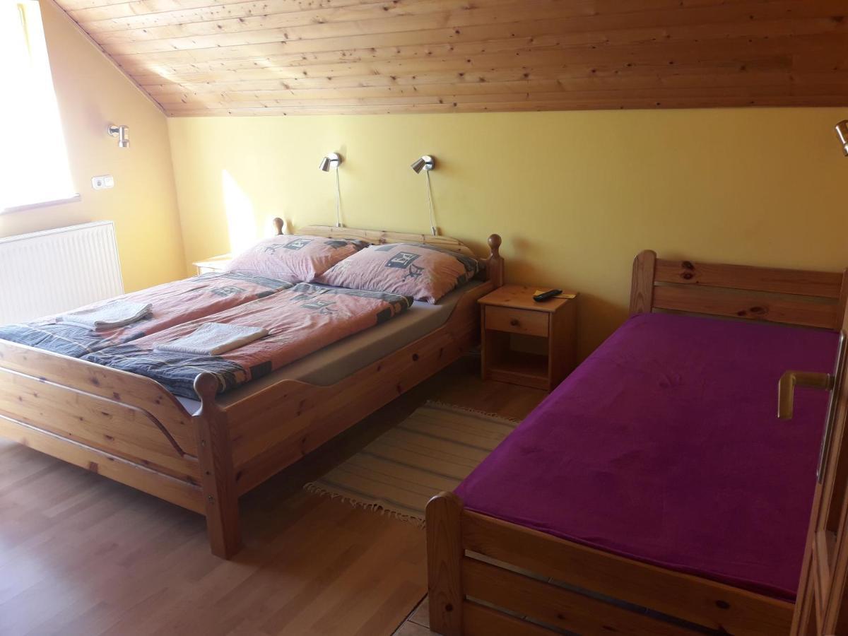 Arielle Panzio Hotel Zalaegerszeg Luaran gambar